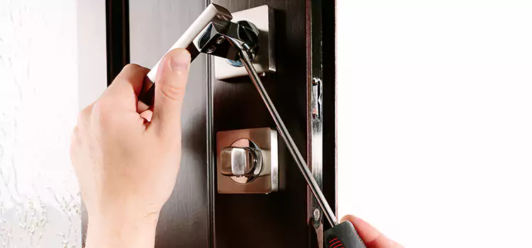 Door Lock Replacement Service Brooklyn Center