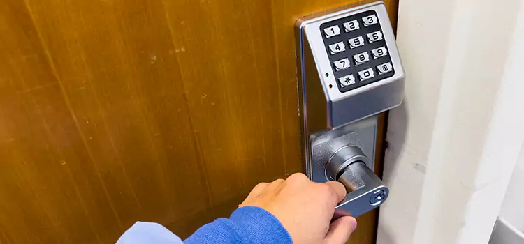 Why Choose Us for Your Keypad Lock Needs in Brooklyn Center, MN?