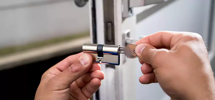 Lock Change Locksmiths Brooklyn Center